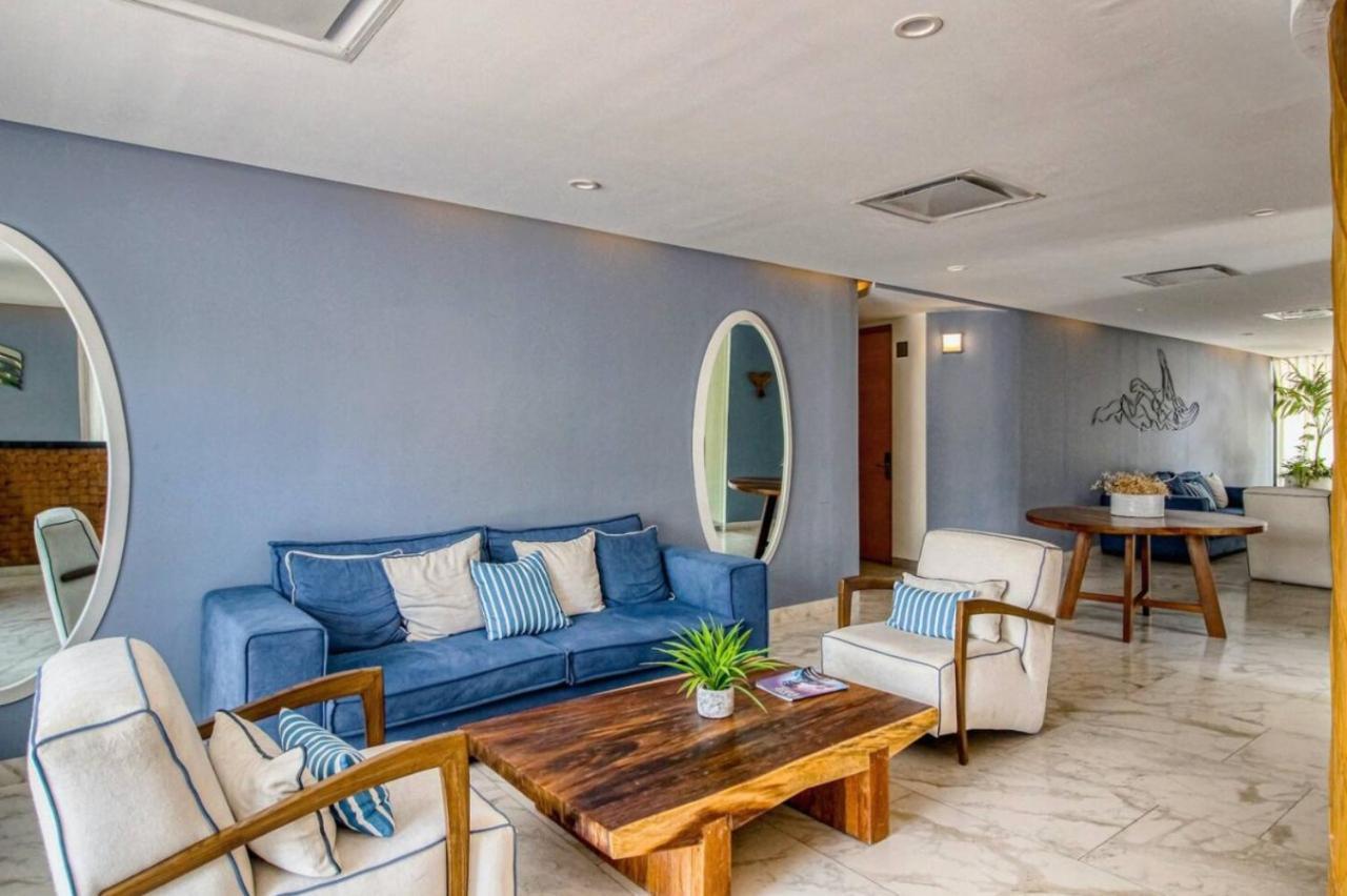 Apartamento Quiet 2 Blocks To The *